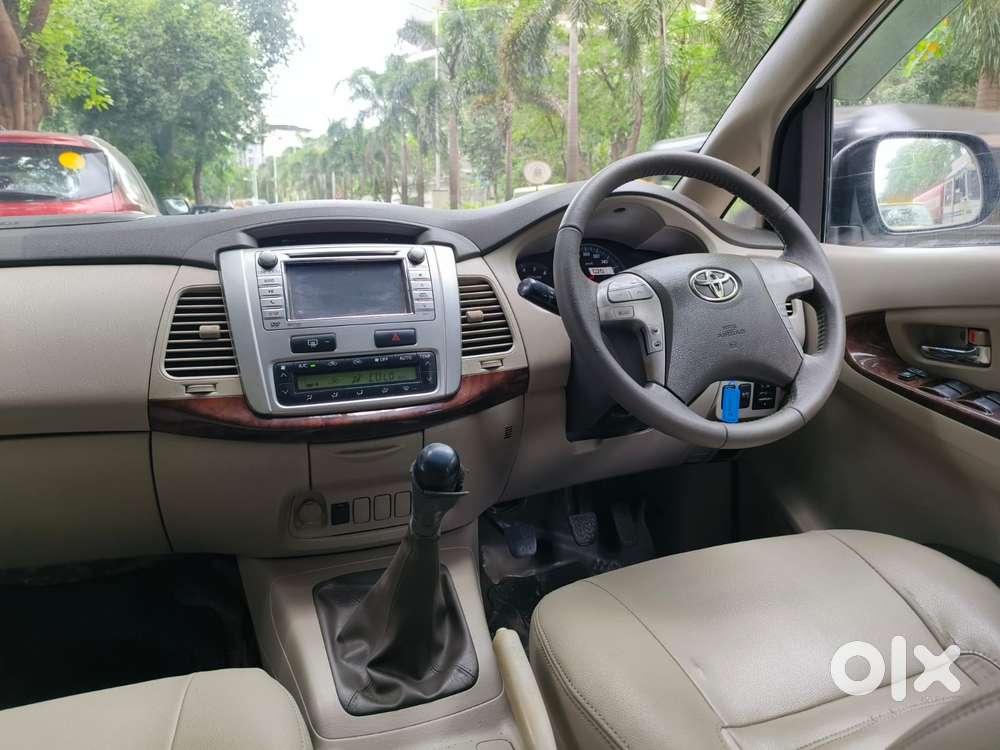Toyota Innova 2.5 Vx (diesel) 8 Seater Bs Iv, 2013, Diesel