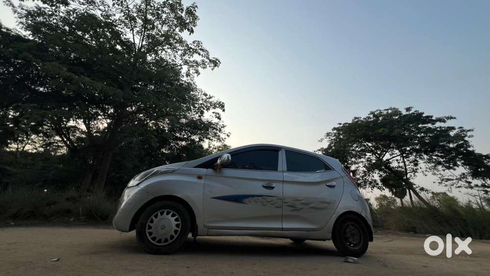Hyundai Eon Petrol Manual 2015 Model