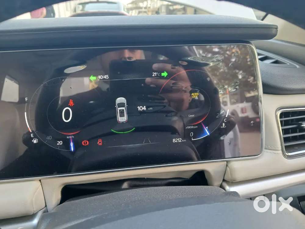 Mahindra Xuv700 2025 Diesel 9500 Km Driven