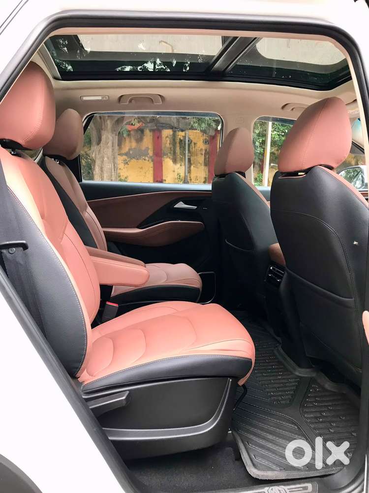 Mg Hector Plus Savvy Pro 1.5 Turbo Petrol Cvt 6 Str, 2024, Petrol