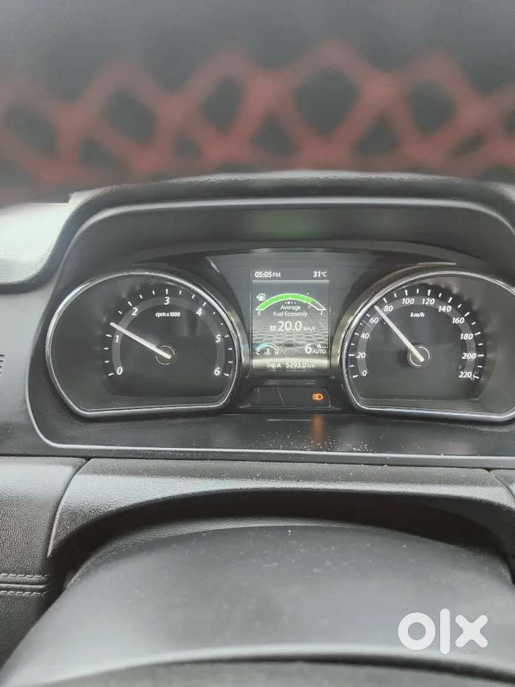 Tata Hexa 2019