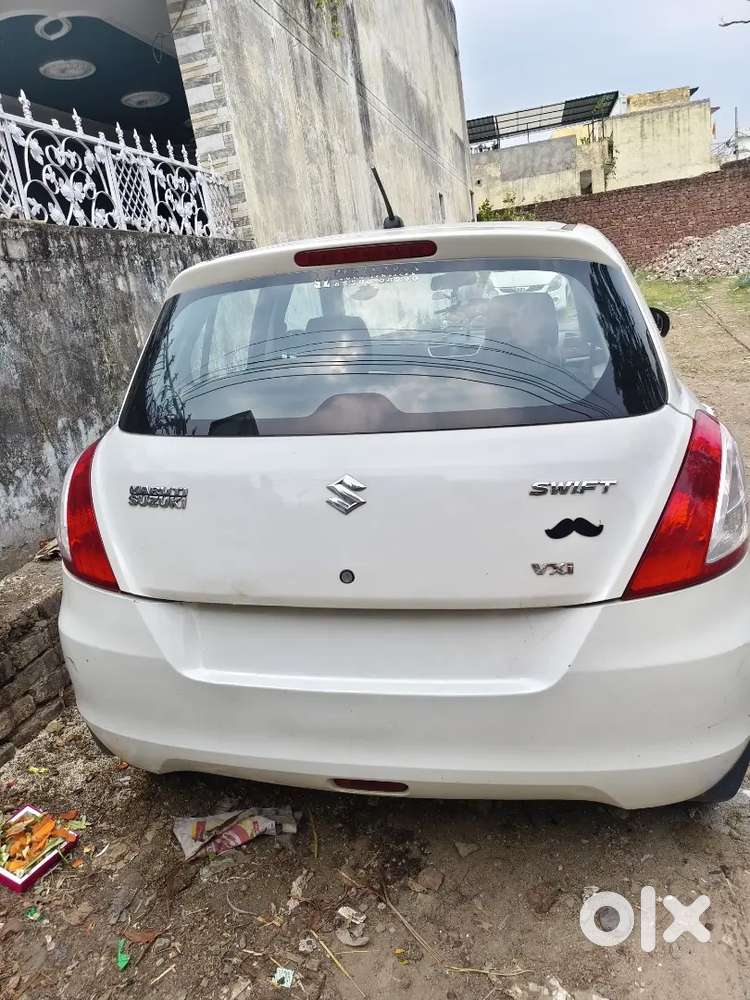 Maruti Suzuki Swift 2016 Petrol 70100 Km Driven