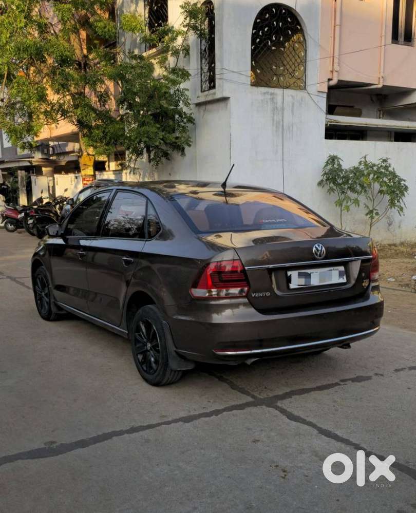Volkswagen Vento [2015-2017] 1.6 Highline Plus, 2016, Diesel