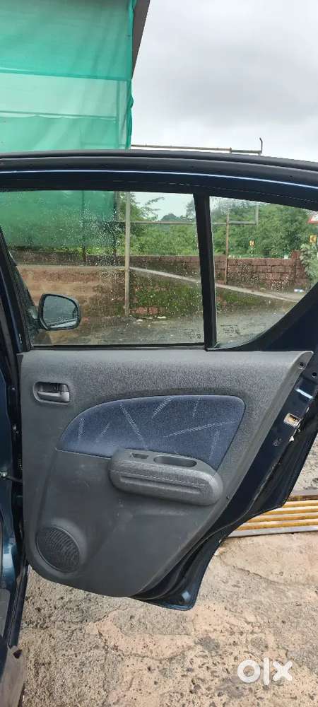 Maruti Suzuki Ritz 2010 मॉडल