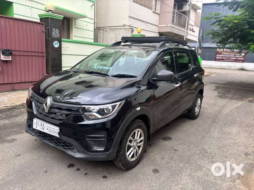 Renault Triber Rxl, 2025, Petrol