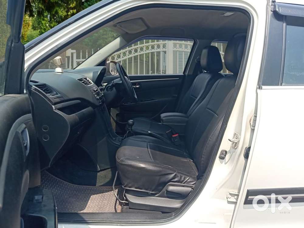 Maruti Suzuki Swift Vxi Abs Bsiv, 2014, Petrol