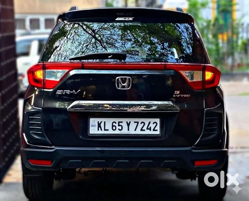 Honda Br-v Cvt Automatic 7 Seater 7.65 Lac Idv