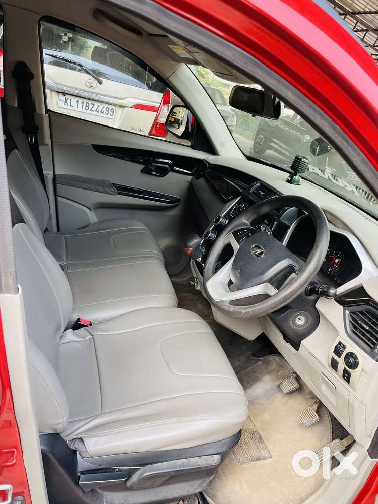 Mahindra Kuv100 Nxt 1.2 K8 Petrol 6 Str, 2015, Petrol
