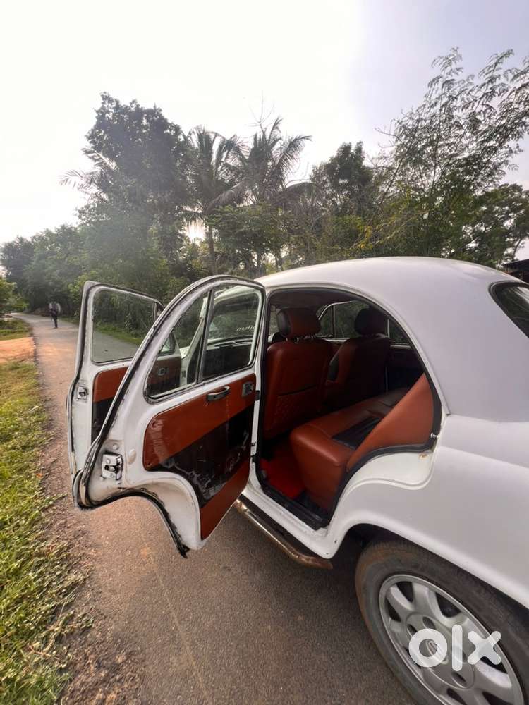 Ambassador Classic Diesel 2004