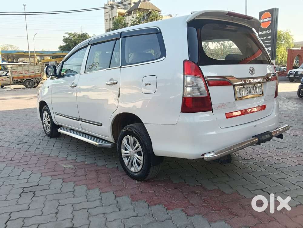 Toyota Innova 2.5 Gx 8 Seater Limited Edition, 2015, Diesel