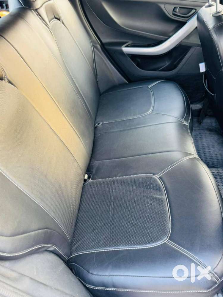 Tata Nexon 1.5 Revotorq Xm (s), 2022, Diesel