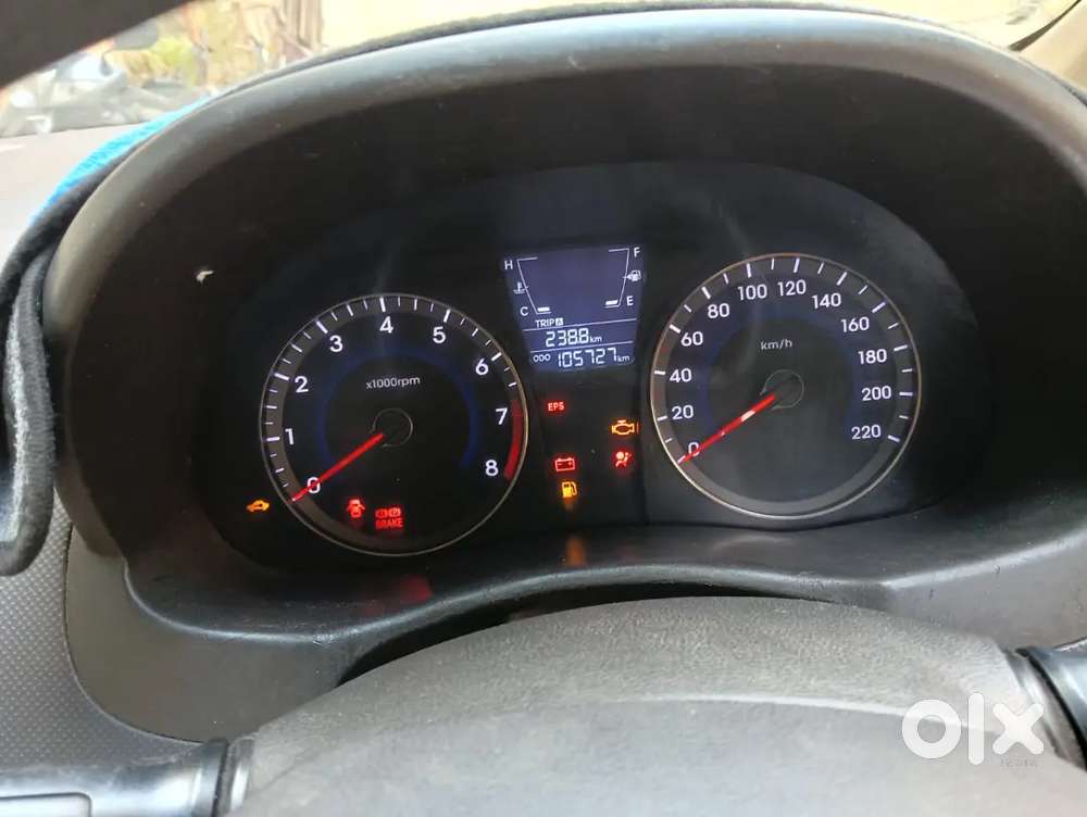 Hyundai Verna 2011 Petrol 107000 Km Driven