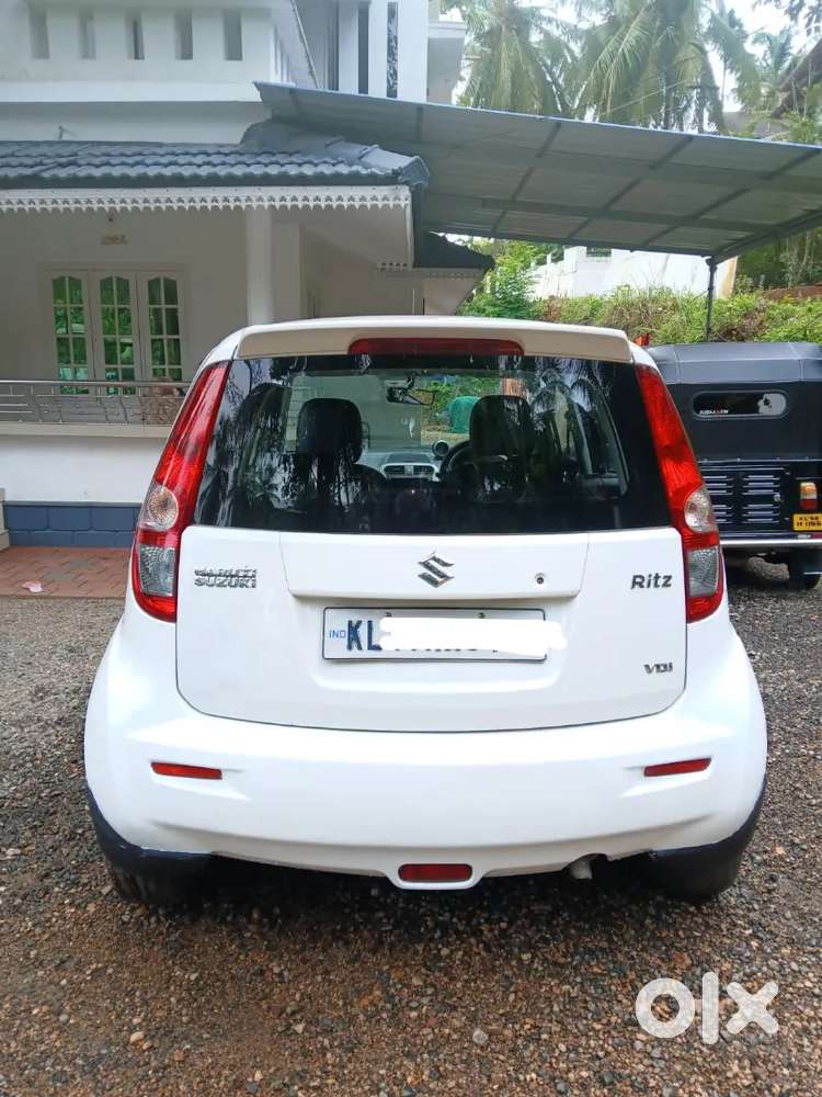 Maruti Suzuki Ritz 2015 Petrol 137000 Km Driven