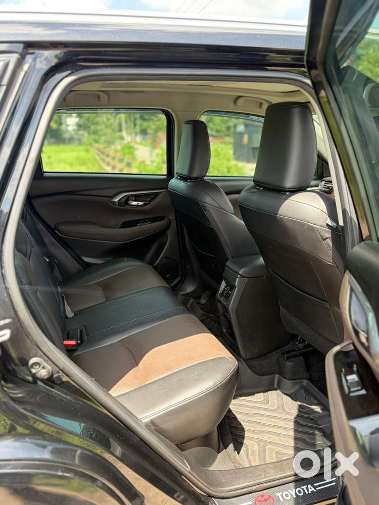 Toyota Urban Cruiser Hyryder 1.5 V Hybrid, 2021, Cng & Hybrids