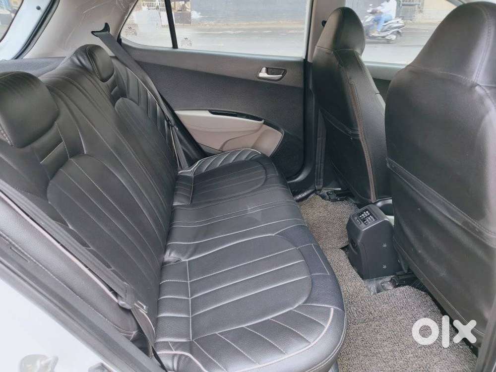 Hyundai Grand I10 Sportz (o) 1.2 At Vtvt, 2019, Petrol