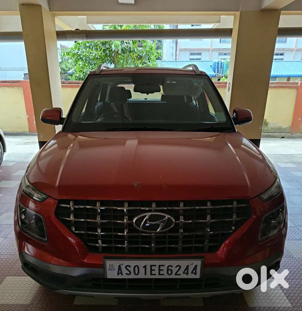 Hyundai Venue Automatic Top Model