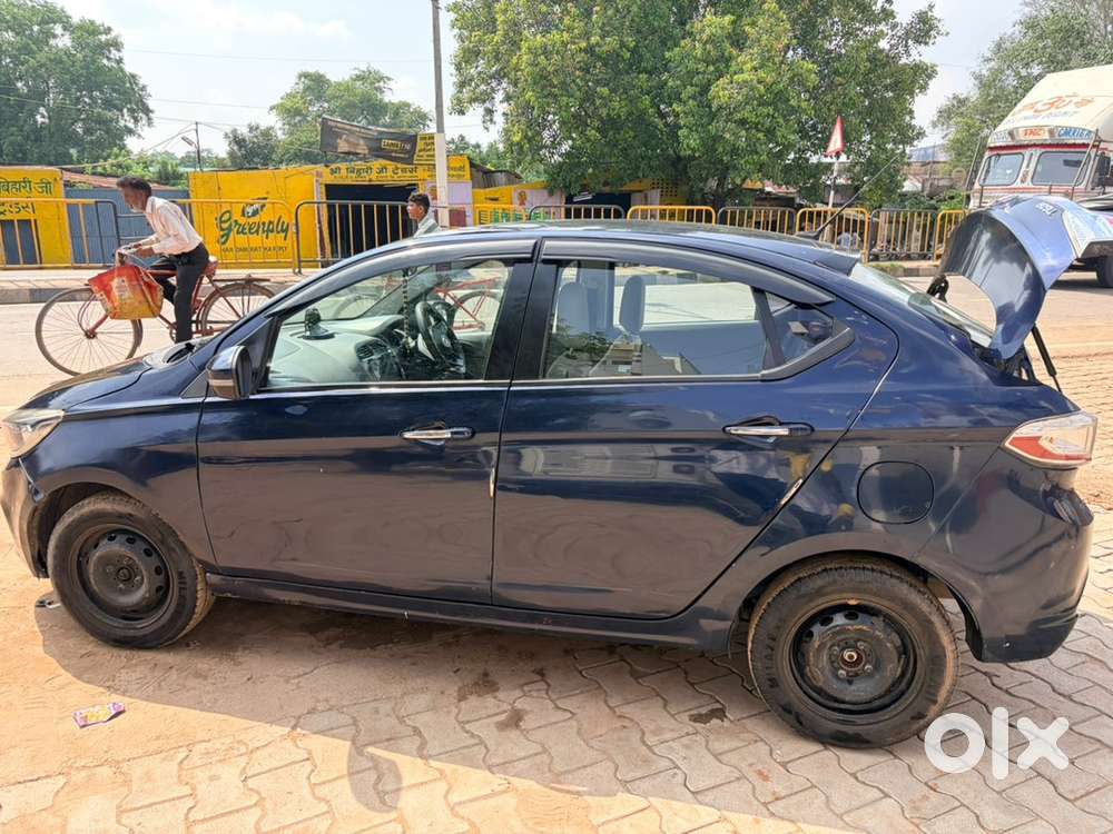 Tata Tigor Petrol 2021