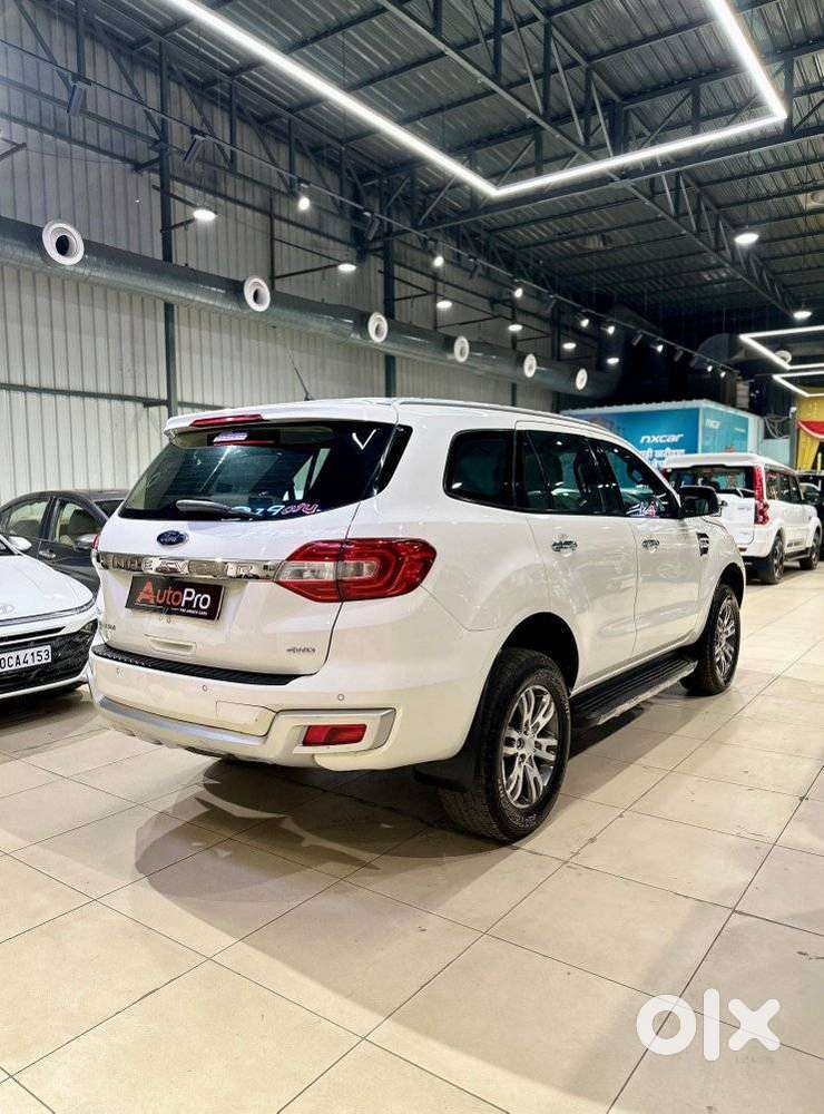 Ford Endeavour 3.2 Titanium At 4x4, 2017, Diesel