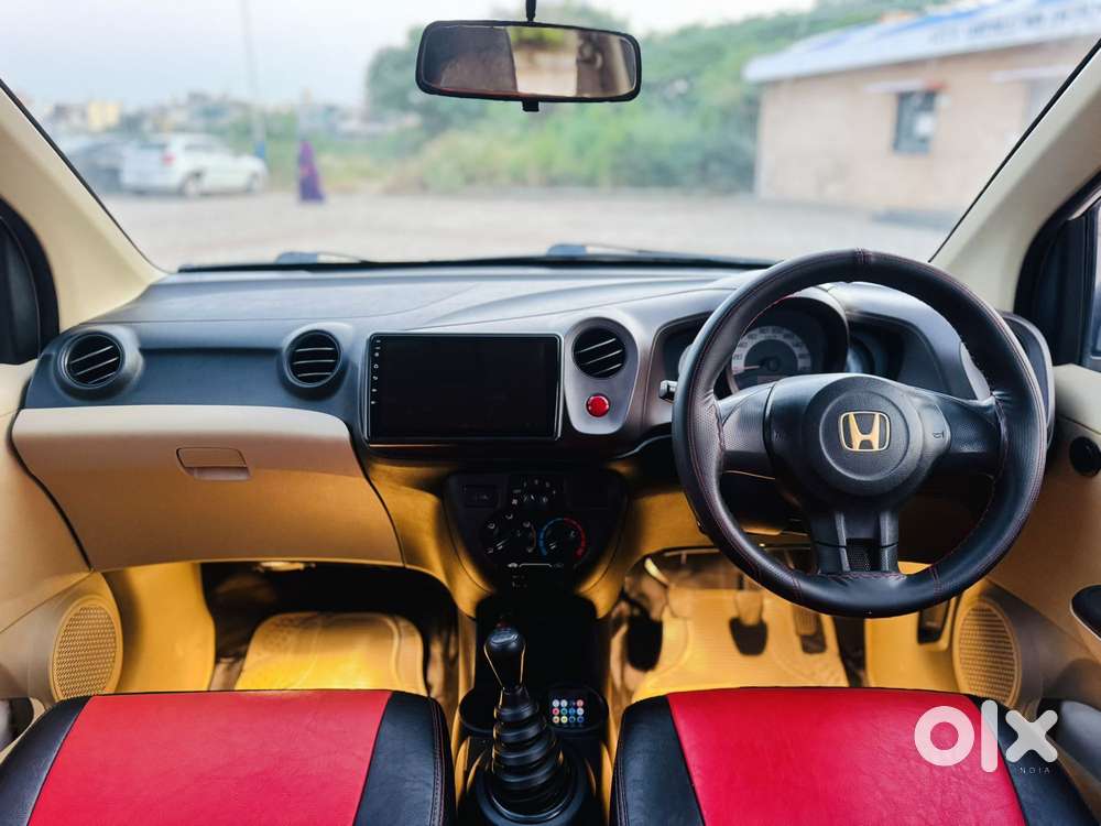 Honda Brio, 2012, Petrol