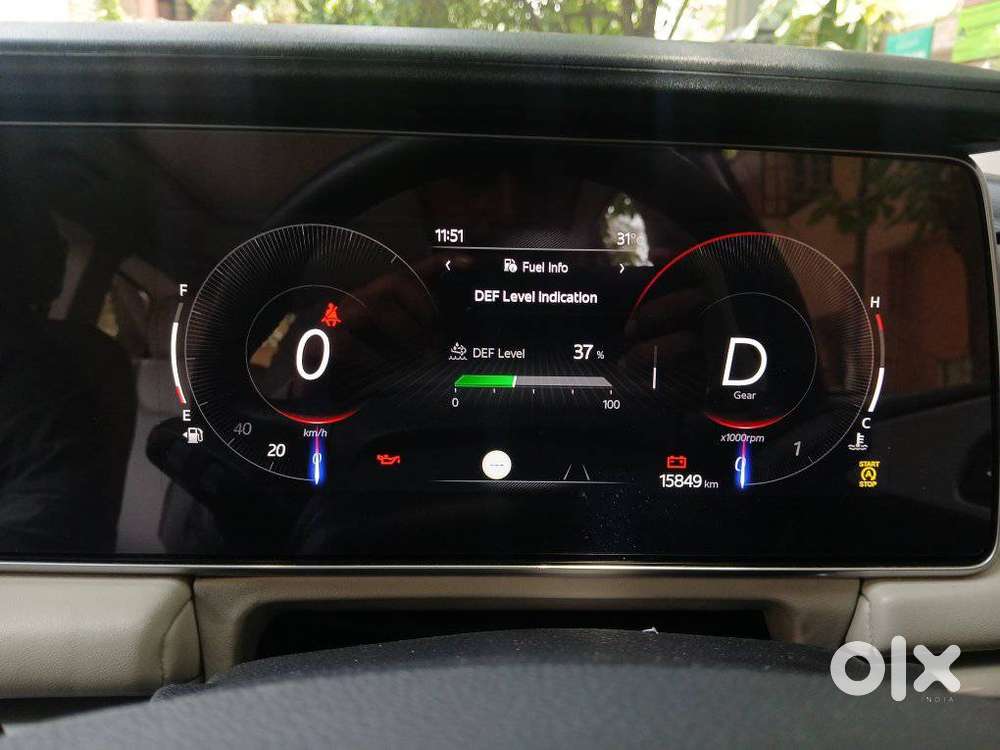 Mahindra Xuv700 2.2 Ax 7 Diesel At Str, 2025, Diesel