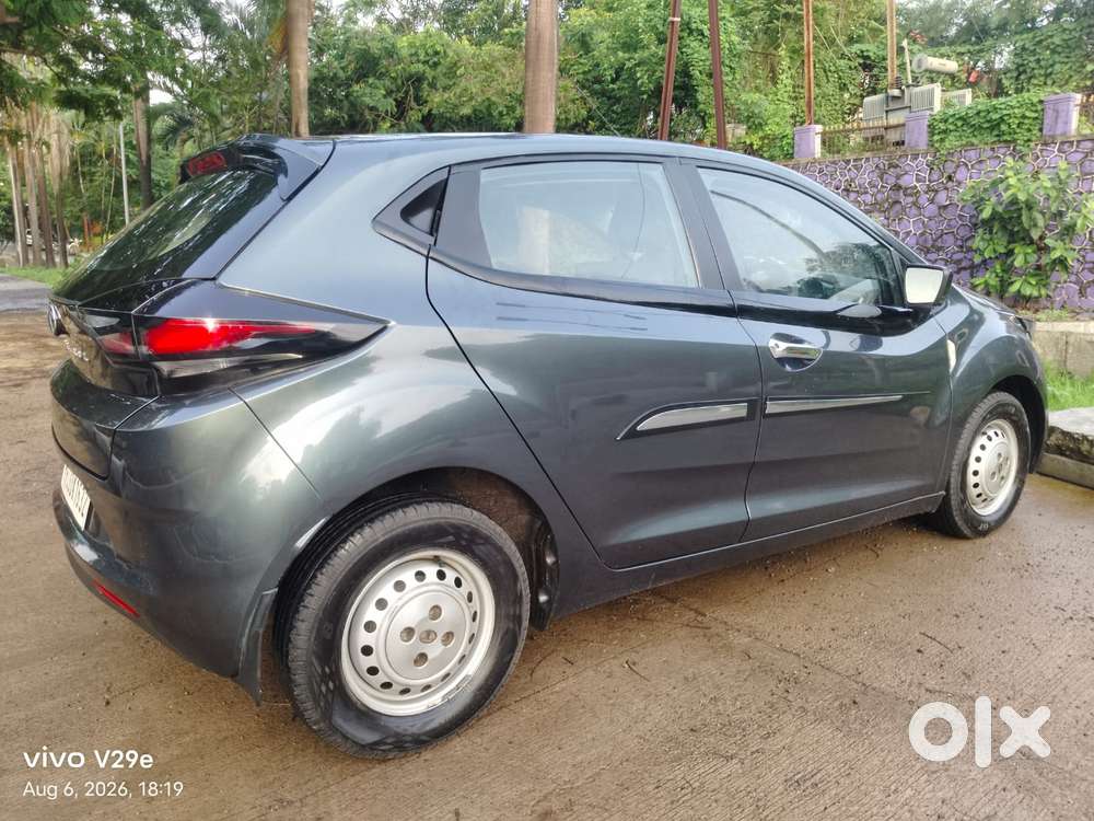 Tata Altroz 1.2 Xm, 2020, Petrol