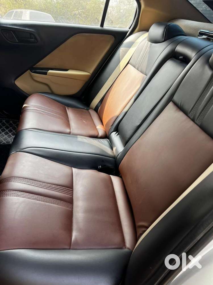 Car24 Spinny Call Na Krehonda City 2015 Petrol Well Maintained