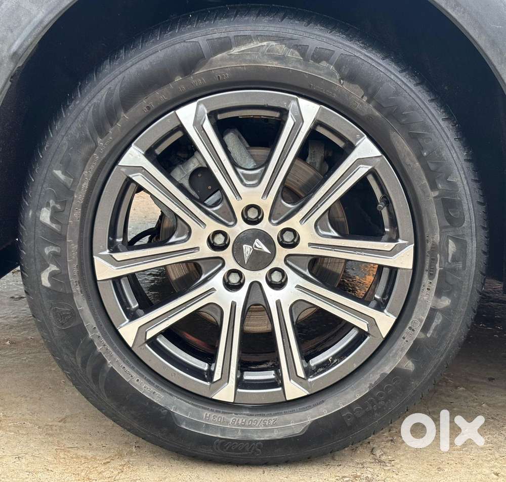 Mahindra Xuv700 2.2 Ax 7 Diesel At Luxury Pack Str, 2023, Diesel