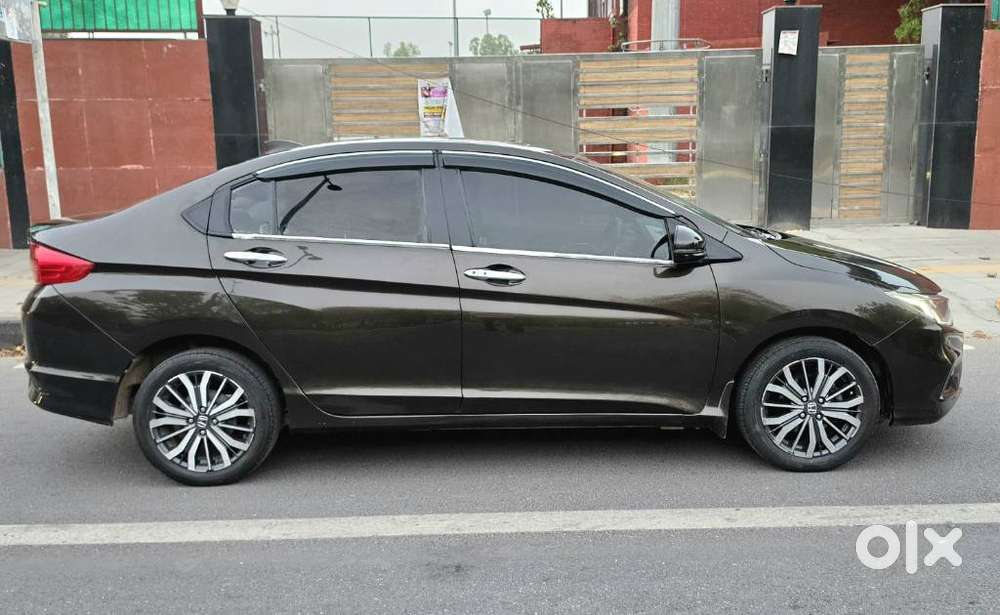 Honda City Vx Petrol Cvt, 2017, Cng & Hybrids