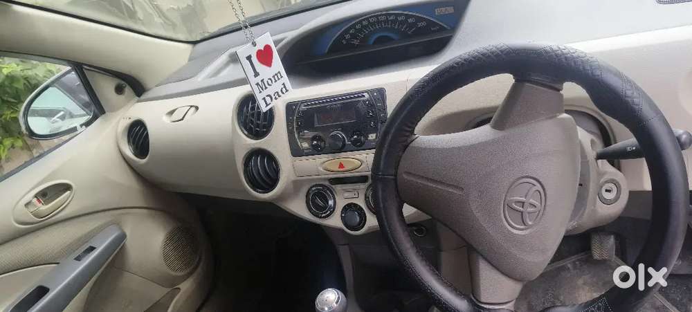 Toyota Etios Liva 1.4 2014