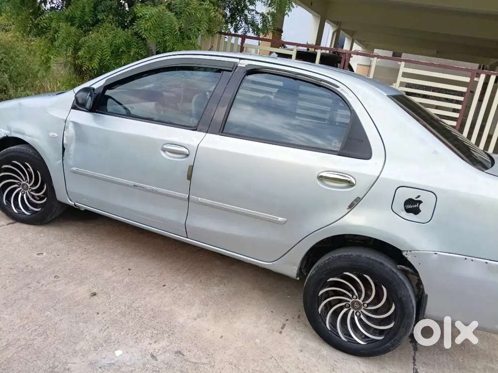 Toyota Etios Xclusive 2013