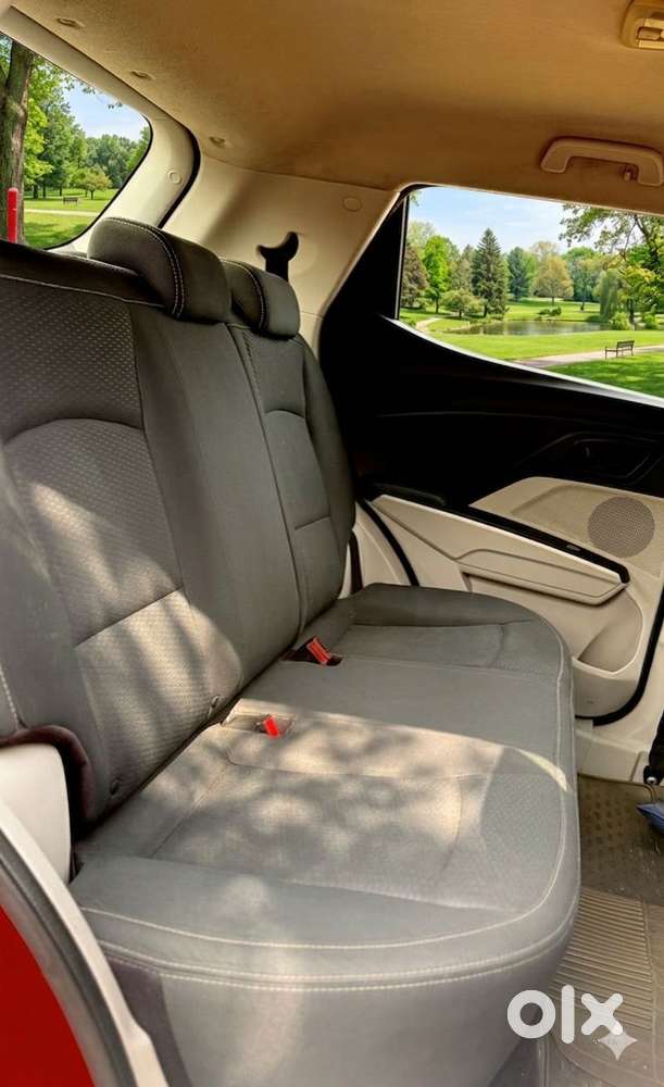 Mahindra Xuv300 W6 Diesel, 2019, Electric