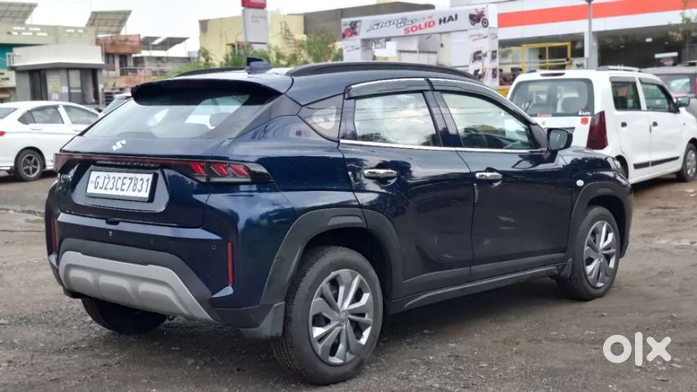 Maruti Suzuki Fronx Sigma 1.2l Mt, 2023, Petrol