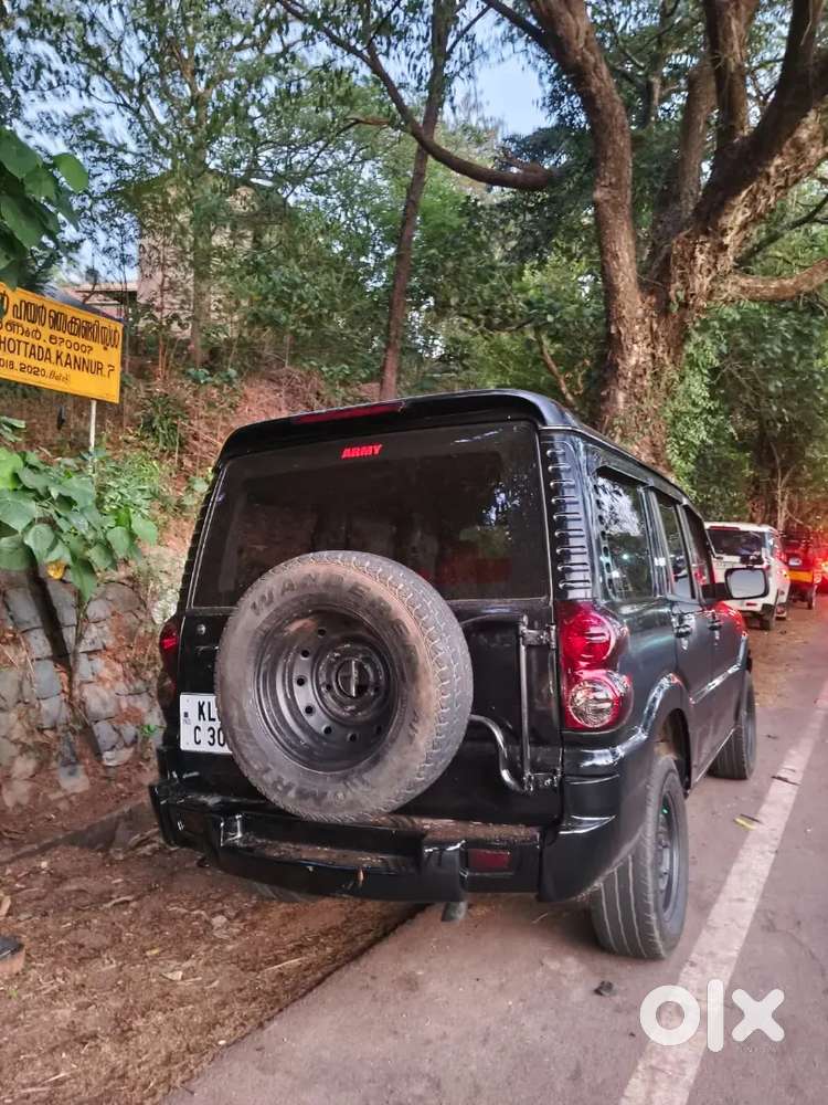 Mahindra Scorpio 2009 Diesel Well Maintained