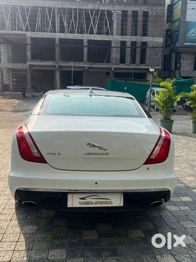 Jaguar Xj L 2.0 Petrol, 2017, Petrol