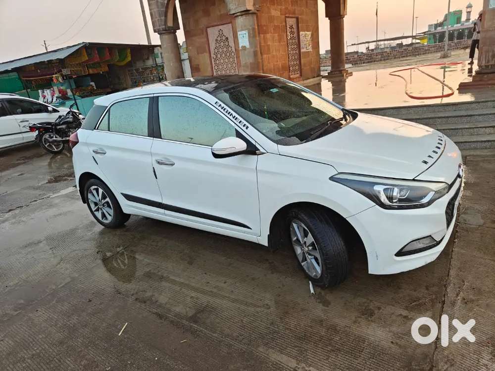 Hyundai I20 2016 Diesel Top Model 75000 Km Driven