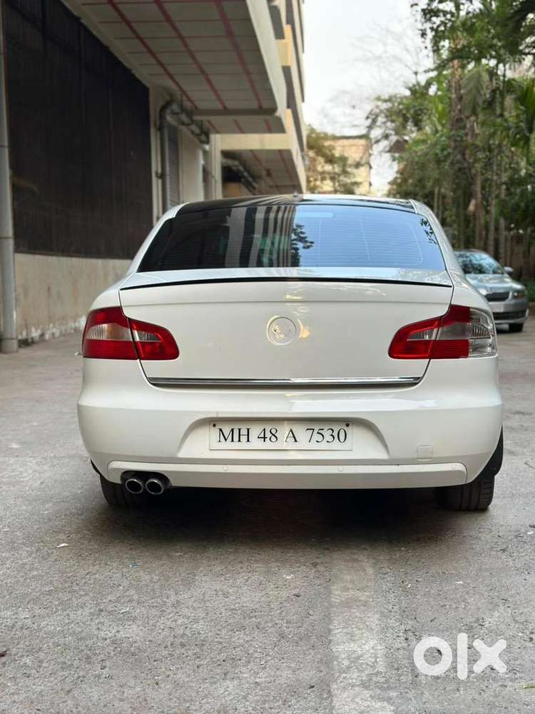 Skoda Superb 2012