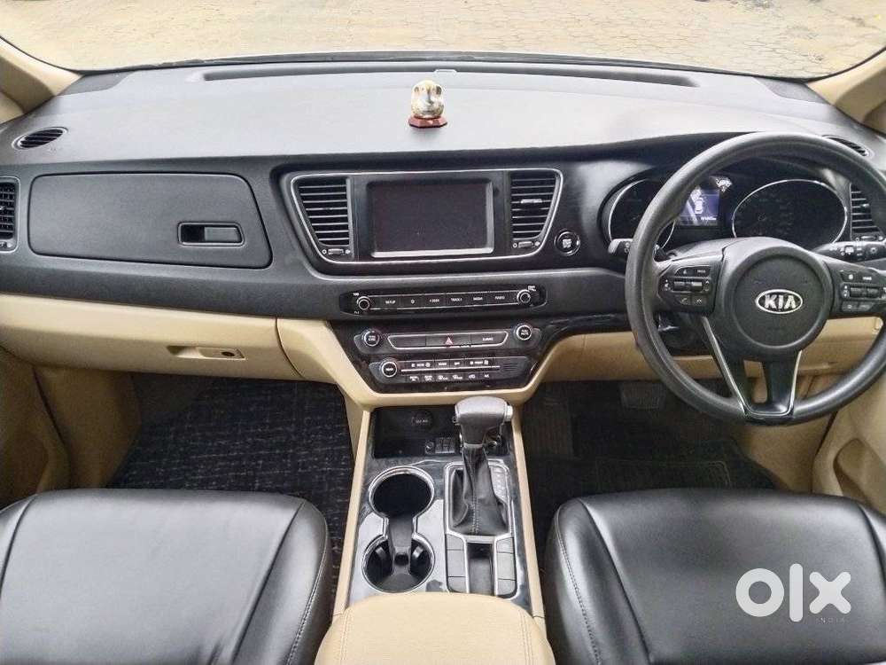 Kia Carnival Premium 8 Str, 2021, Diesel