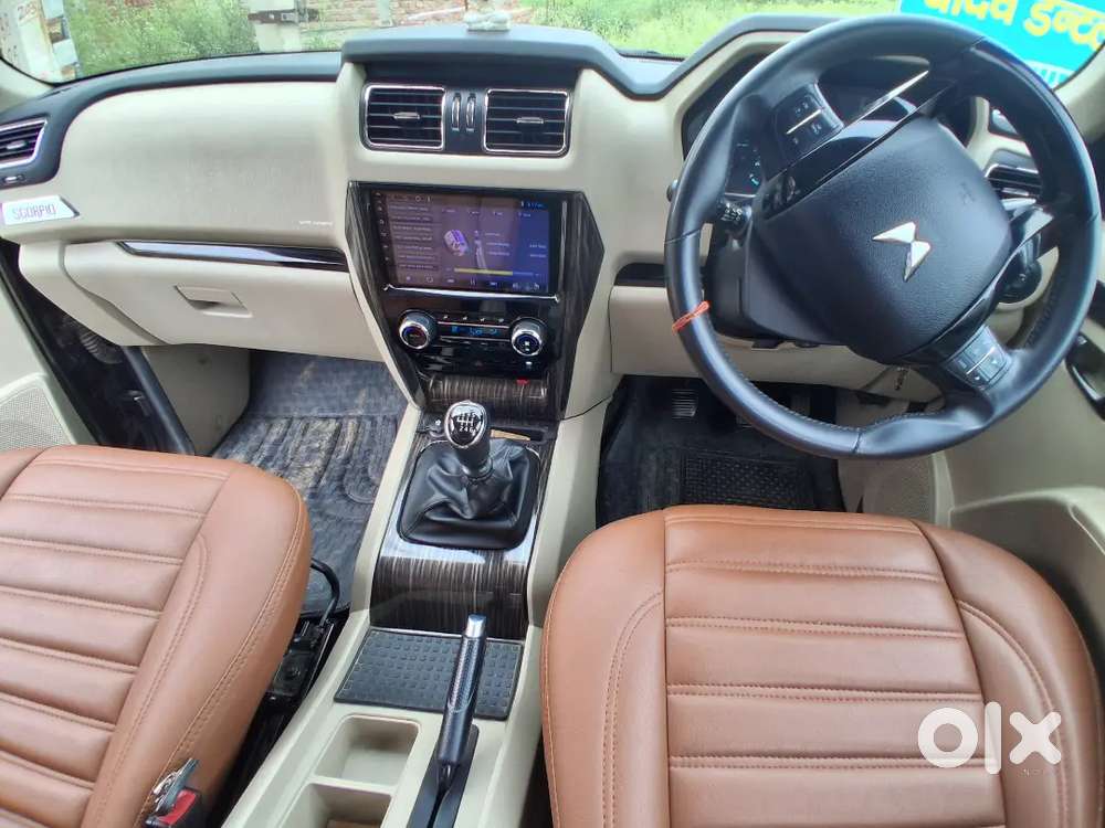 Mahindra Scorpio 2.2 S 2023