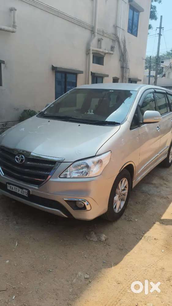 Toyota Innova 2015 Diesel 125000 Km Driven