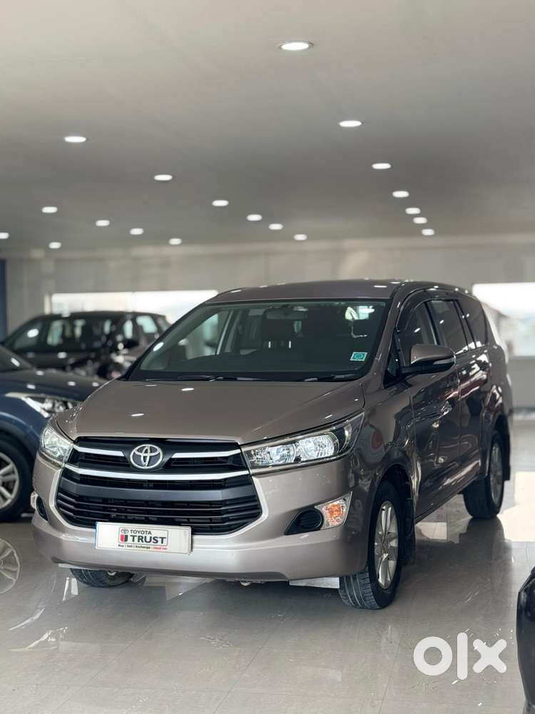 Toyota Innova Crysta 2.8 Gx At, 2016, Diesel