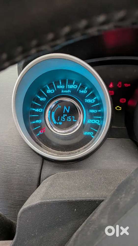 Mahindra Xuv500 2015 Diesel 115000 Km Driven