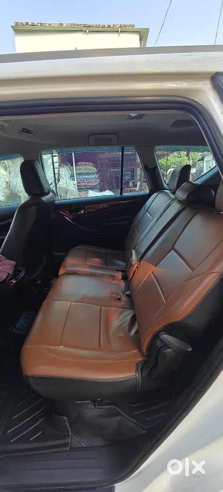 Toyota Innova Crysta 2023 Diesel Variant
