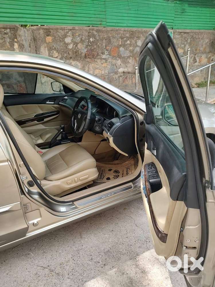 Honda Accord 2.4 Mt 2010