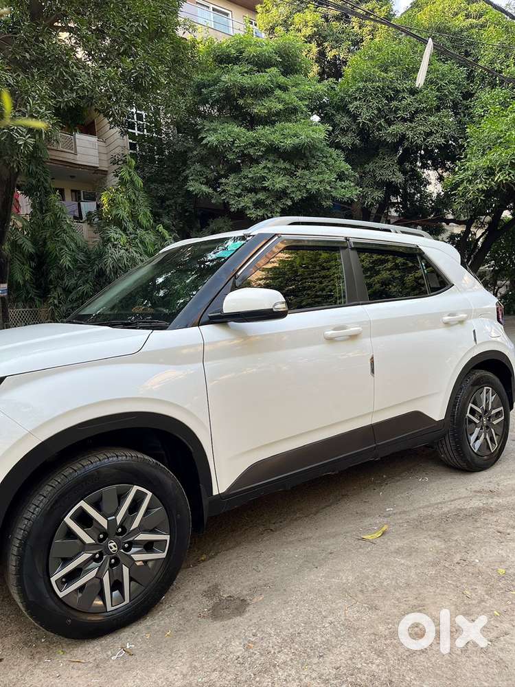Hyundai Venue 2023 Car