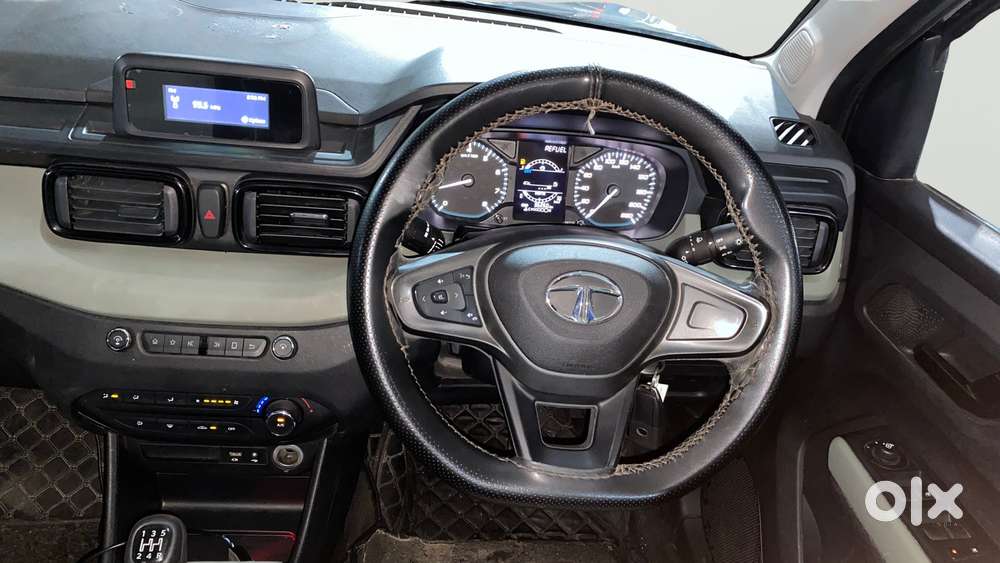 Tata Punch Camo Adventure Mt, 2022, Petrol