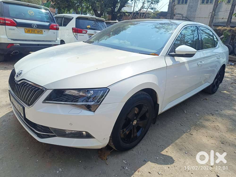 Skoda Superb Style 1.8, 2016, Petrol