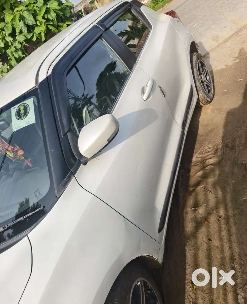 Maruti Suzuki Swift Vxi 2023