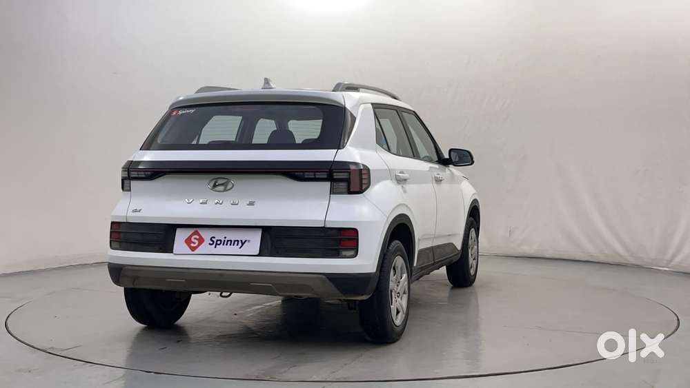 Hyundai Venue SX, 2022, Petrol