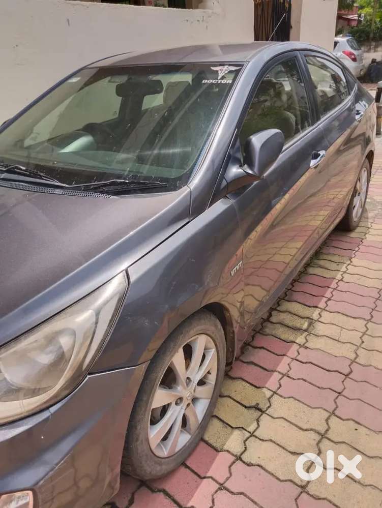 Hyundai Verna 2011 Petrol Well Maintained