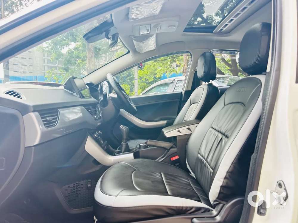 Tata Nexon 1.2 Revotron Xm (s), 2022, Petrol